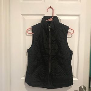 old navy lightweight black vest