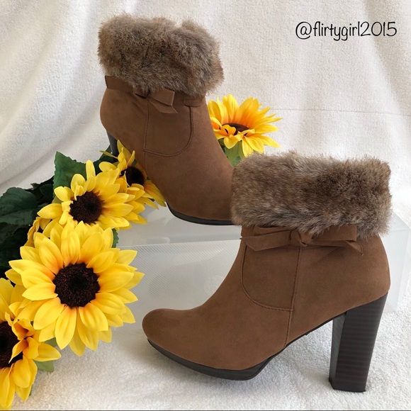 Dana Buchman Shoes - Dana Buchman Booties