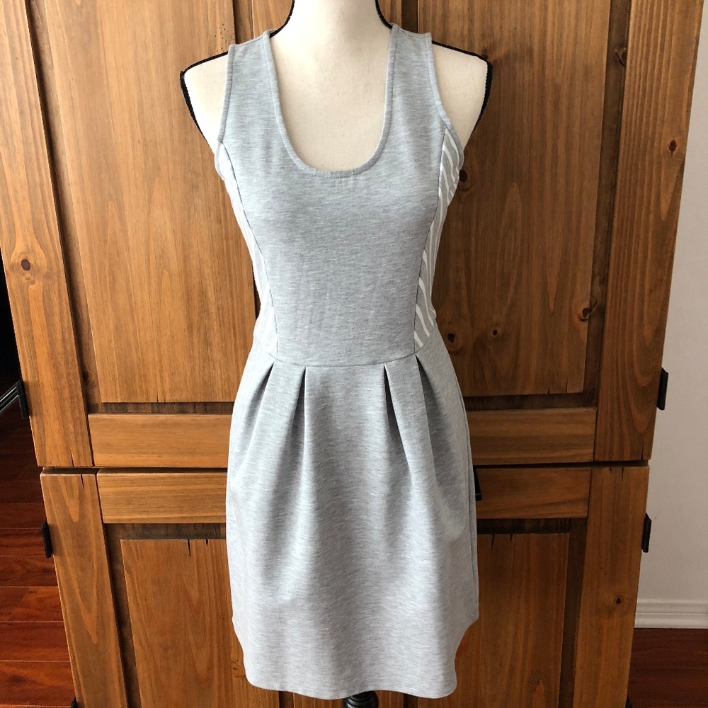 ** SOLD** GAP Dress, Small - Picture 1 of 5