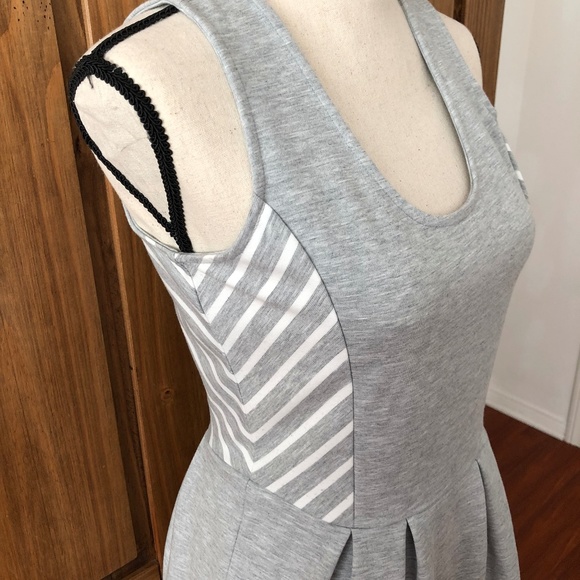 ** SOLD** GAP Dress, Small - Picture 3 of 5