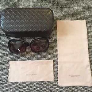 Bottega Venetta Sunglasses Style 92/s