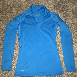 Nike therma-fit blue half zip sweater