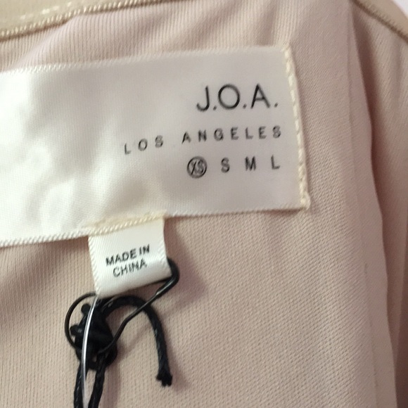 NEW WITH TAGS JOA red embroidery overlay mini - Picture 5 of 5