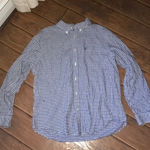 AMERICAN EAGLE PLAID BUTTON DOWN