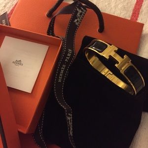 Hermès Clic H (blk/gold) with Original Packaging✨