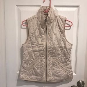 old navy lightweight cream vest