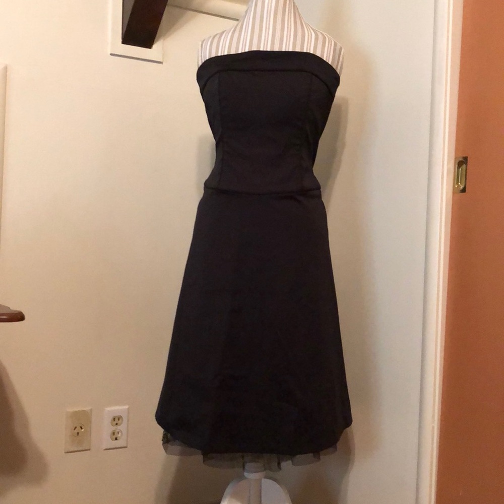 *Reposh* Gorgeous Corset Style Little Black Dress