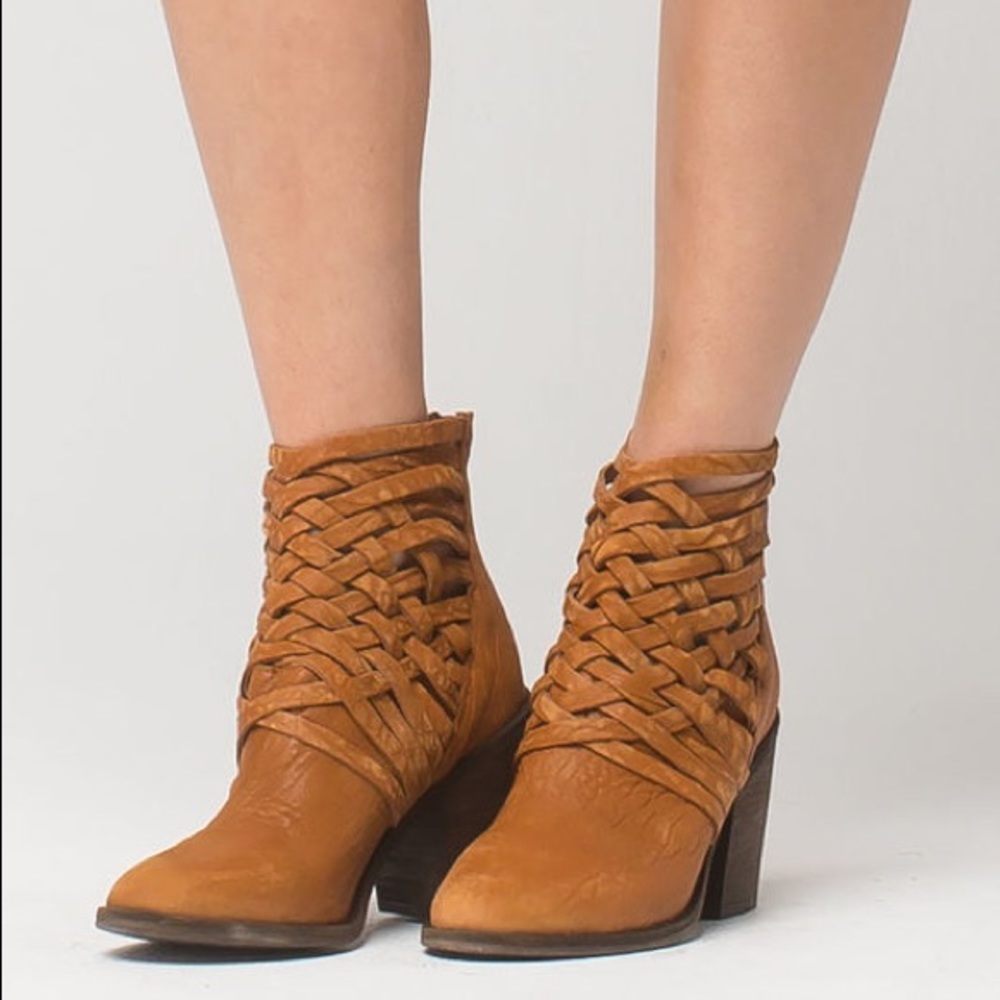 Brand New Free People Carrera Ankle Boots