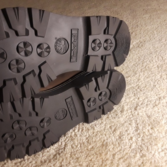 Timberland Boots - Picture 4 of 5