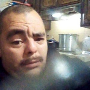 Meet your Posher, Ramiro