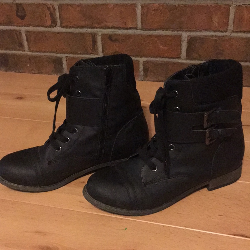 EUC Rampage Size 8 Ankle Boot