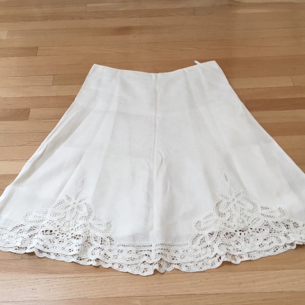 Off White Banana Republic Linen/lace skirt