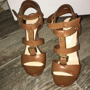 Guess brown strappy heels