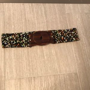 *sale* Beaded belt with wooden clasp