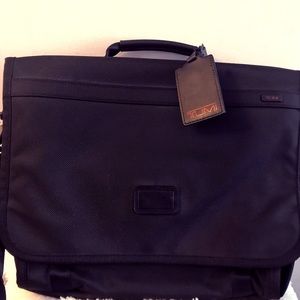 Tumi Alpha Black Messenger Bag