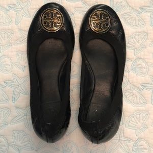 Tory Burch black flats size 6