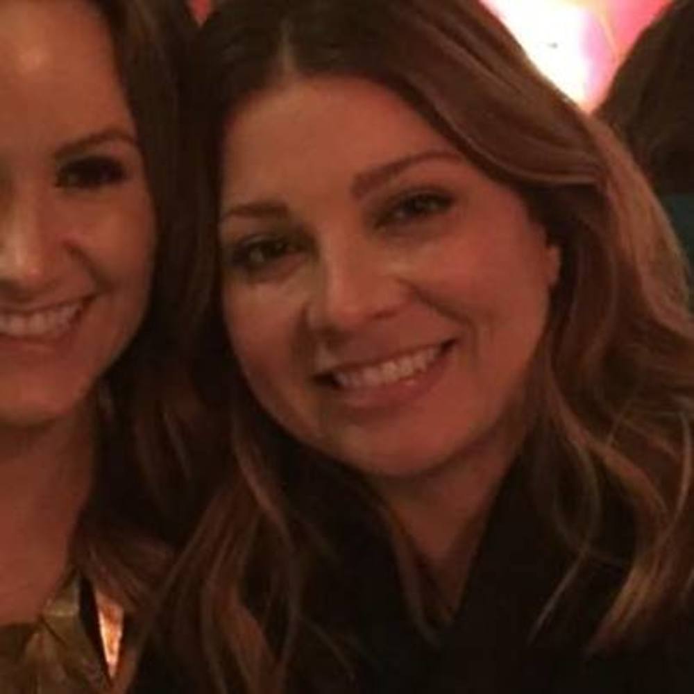 Meet your Posher, Dena