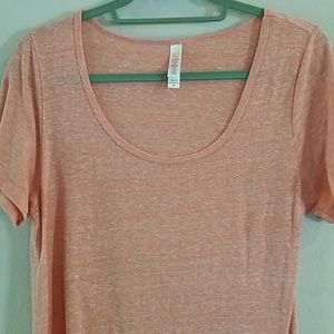 Heathered Pink Medium LulaRoe Classic Tee