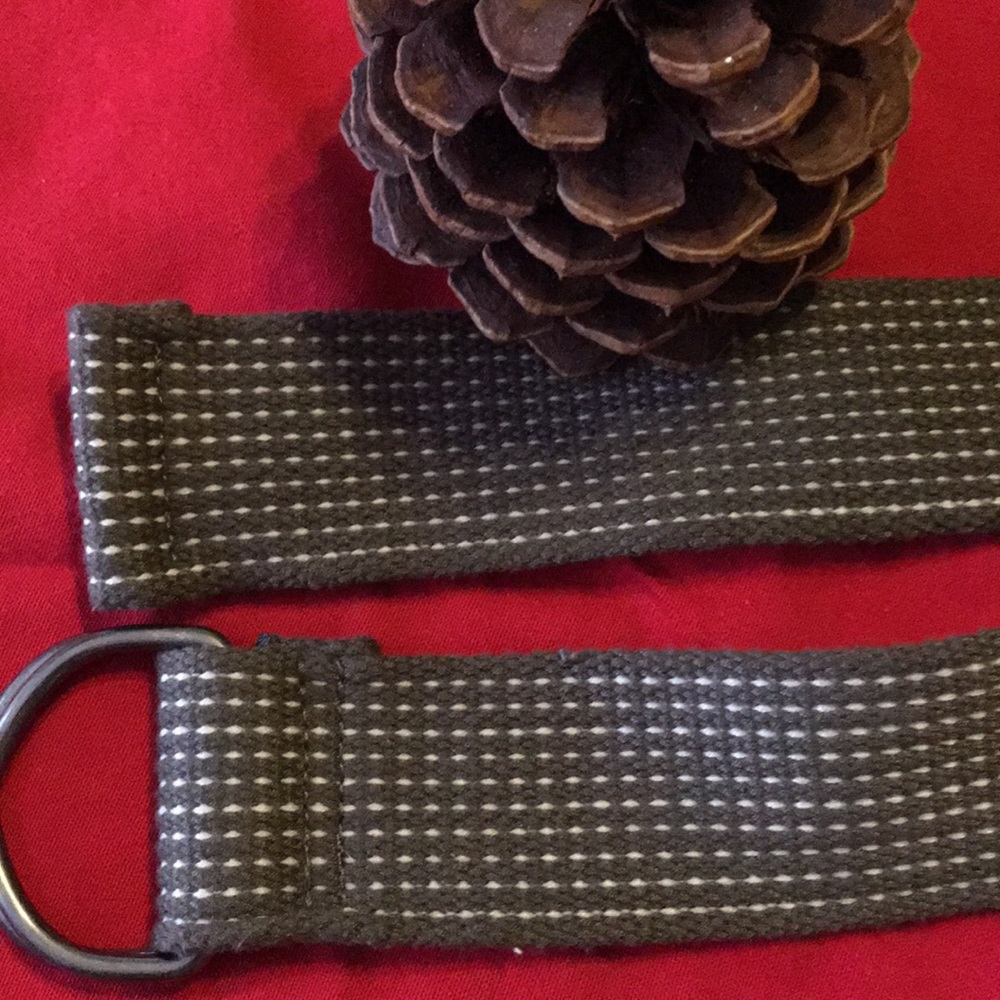 Cloth White And Army Green Belt