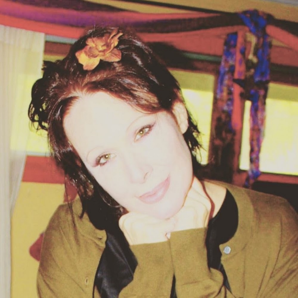 Meet your Posher, Yogagirl