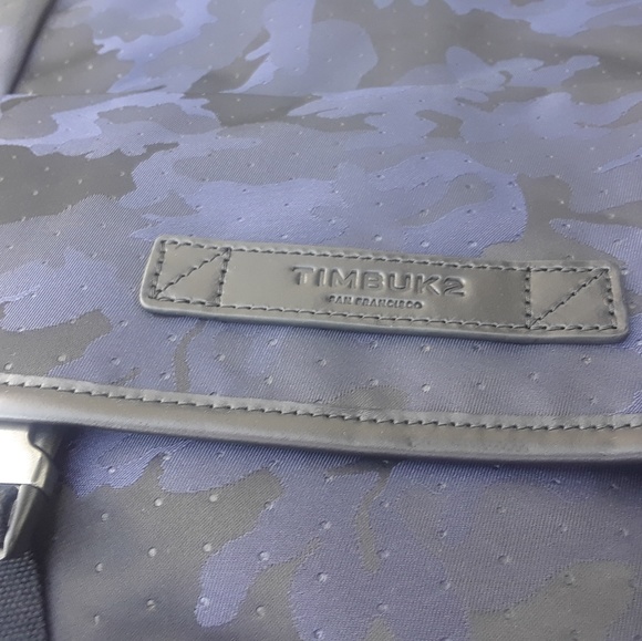 Timbuktu sapphire blue and black camouflage backpa - Picture 2 of 3