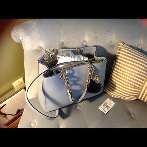 🤑Sale👜💝Michael Kors  Cynthia Satchel👛🎀