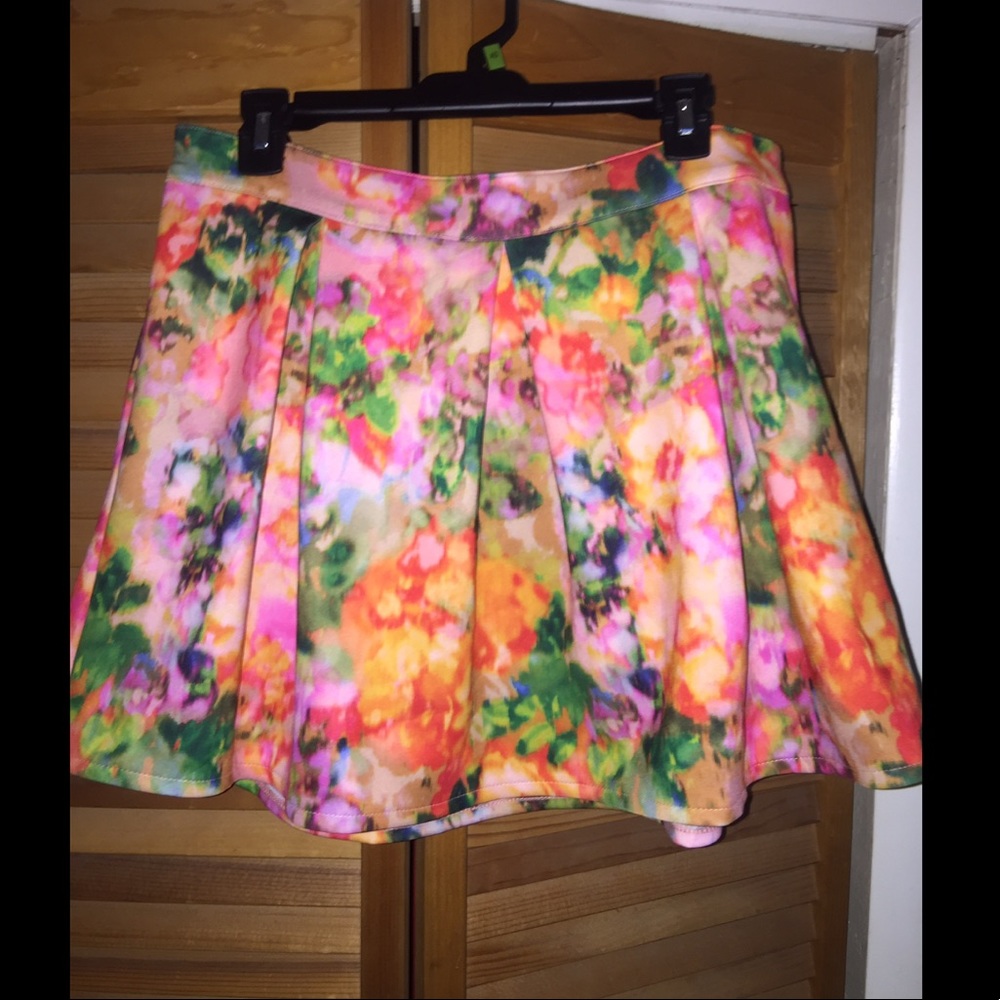 Aeropostale Floral Skirt Size XL NWOT