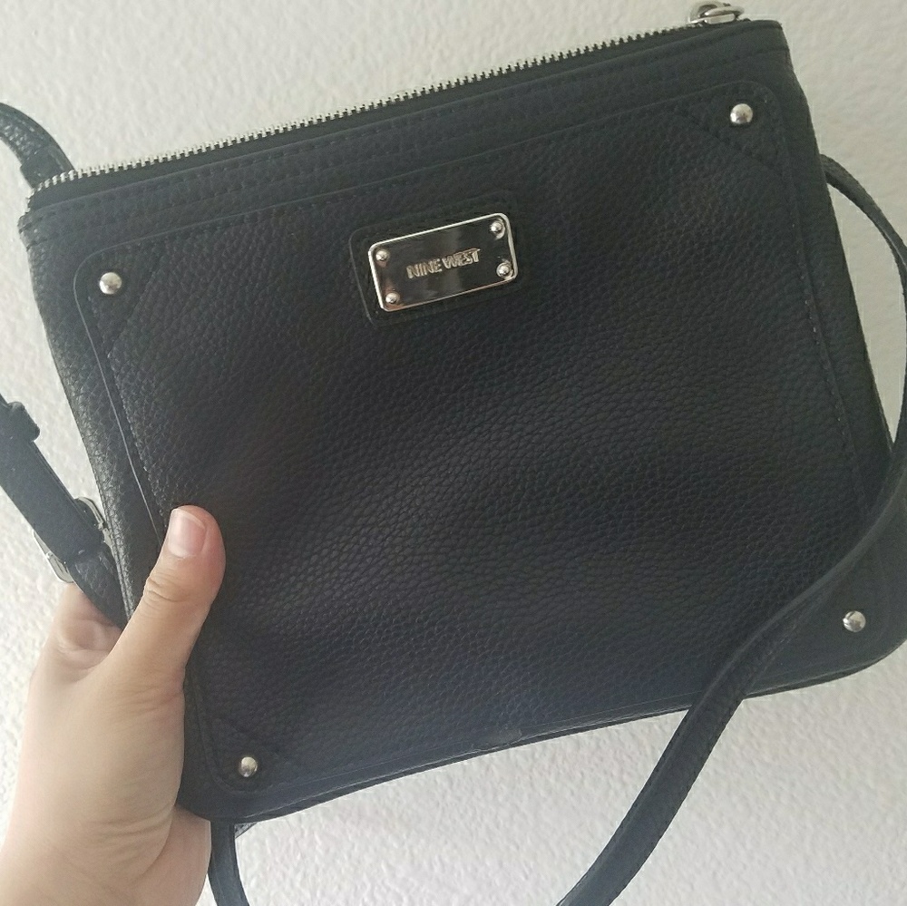 Ninewest black shoulder purse