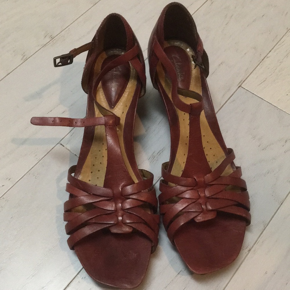 Ladies shoes