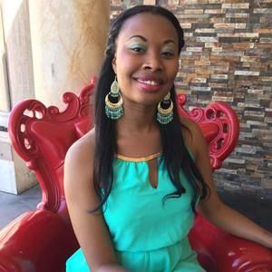 Meet your Posher, Karlene