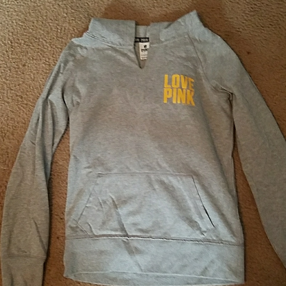 Lightweight sweatshirt. PINK.