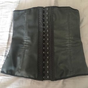 Slender bodies waist trainer (LATEX)