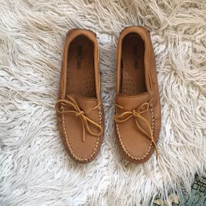 Men’s Minnetonka Moosehide Driver Moccasins