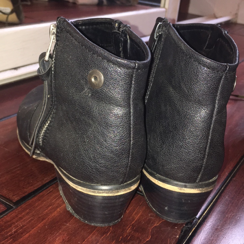 Black booties perfect for festivals!!