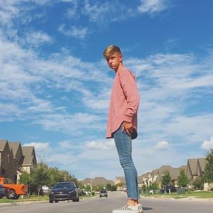 Meet your Posher, Zachary