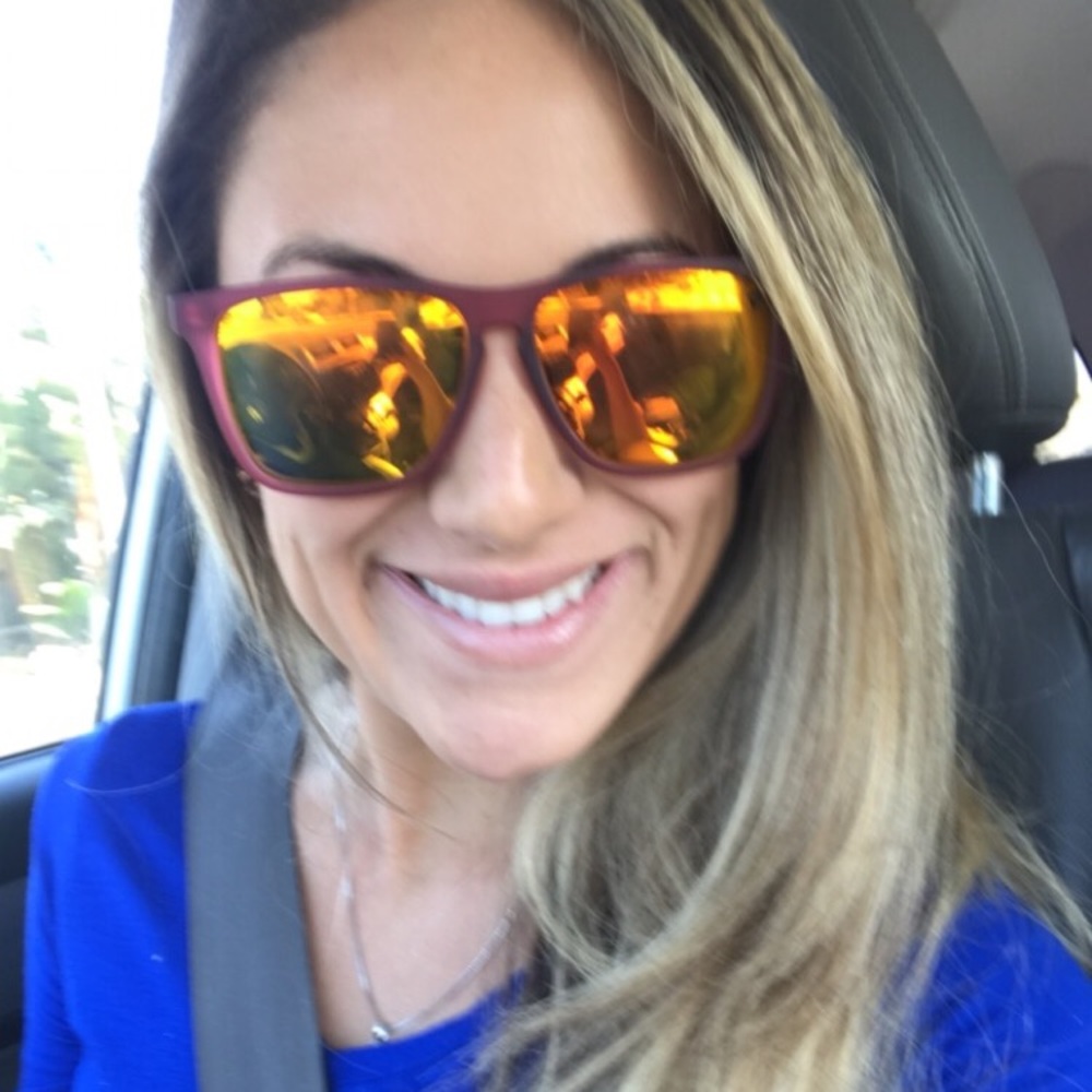 Meet your Posher, Vanessa