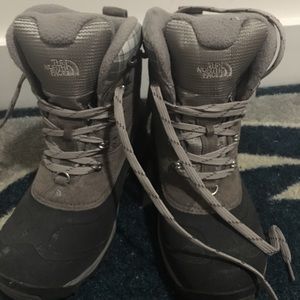 THE NORTH FACE women’s snow boots