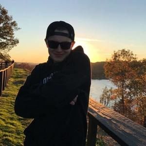 Meet your Posher, Dan