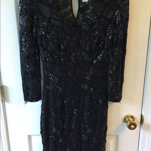 Cache sequin long sleeve cocktail party dress - Picture 3 of 5