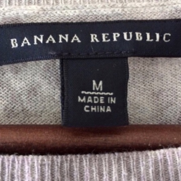 Banana Republic Animal Print Sweater - Picture 3 of 3