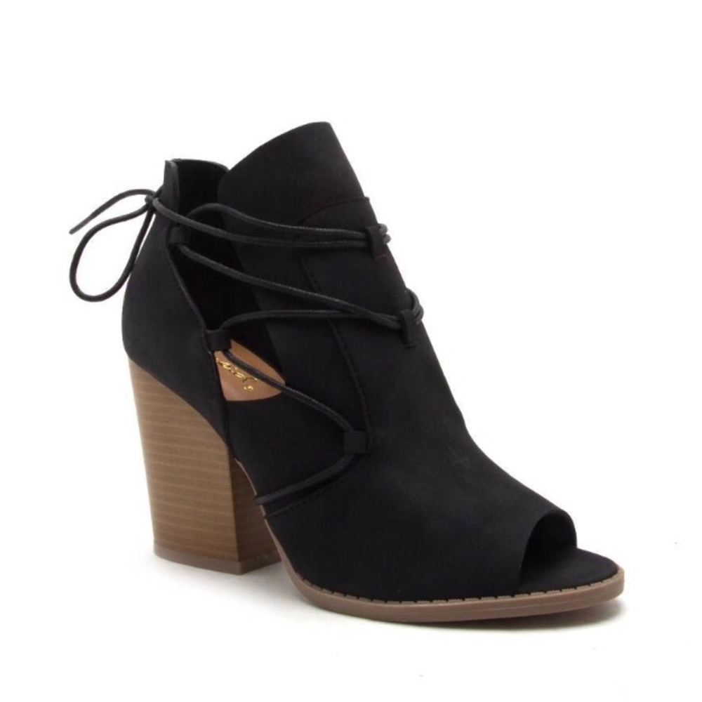 Black Tie-up Booties