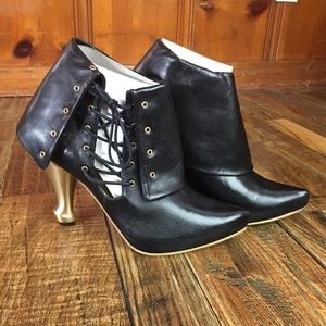 JOHN FLUEVOG Body Parts Ankle Bootie UNWORN 7.5