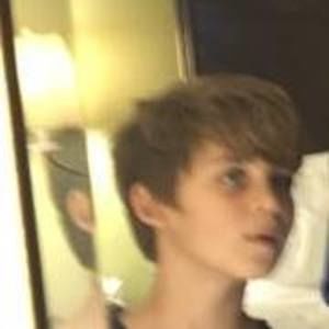 Meet your Posher, Dylan