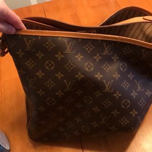 Authentic Louis Vuitton Delightful MM