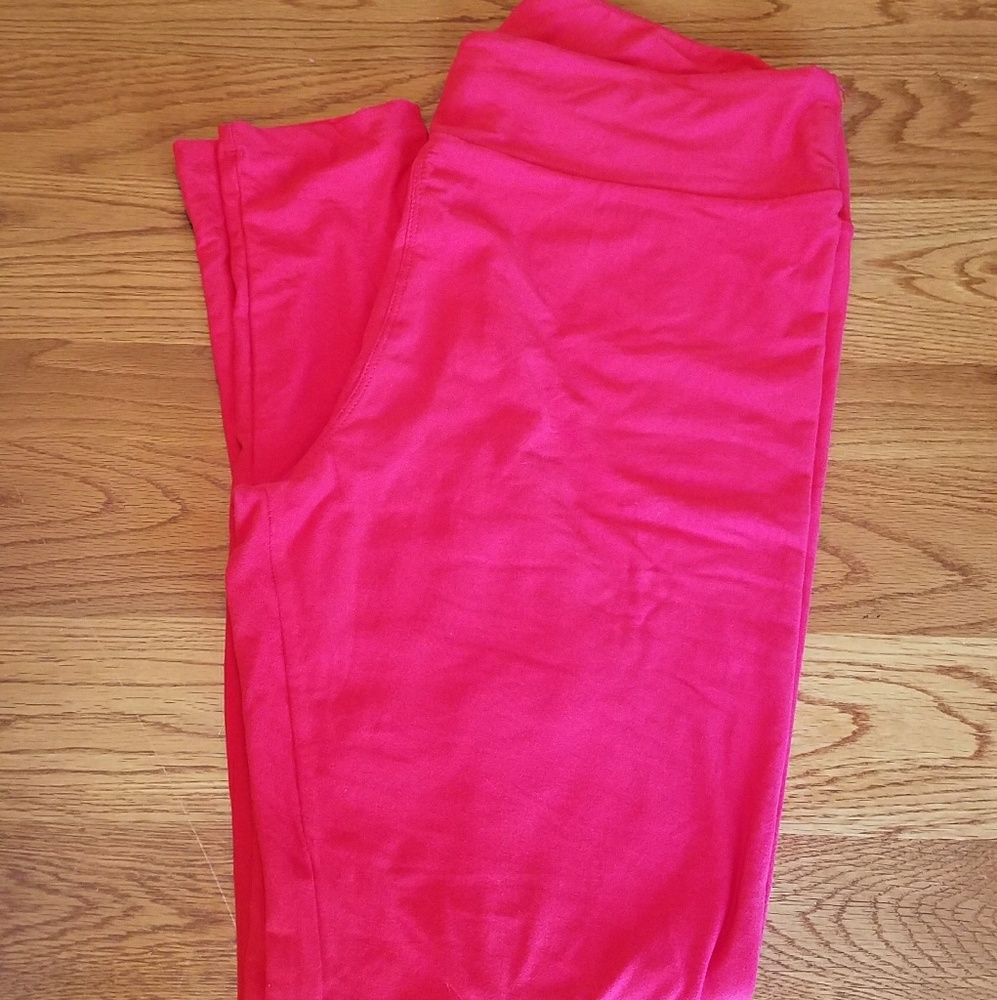 LULAROE RED TC Leggings