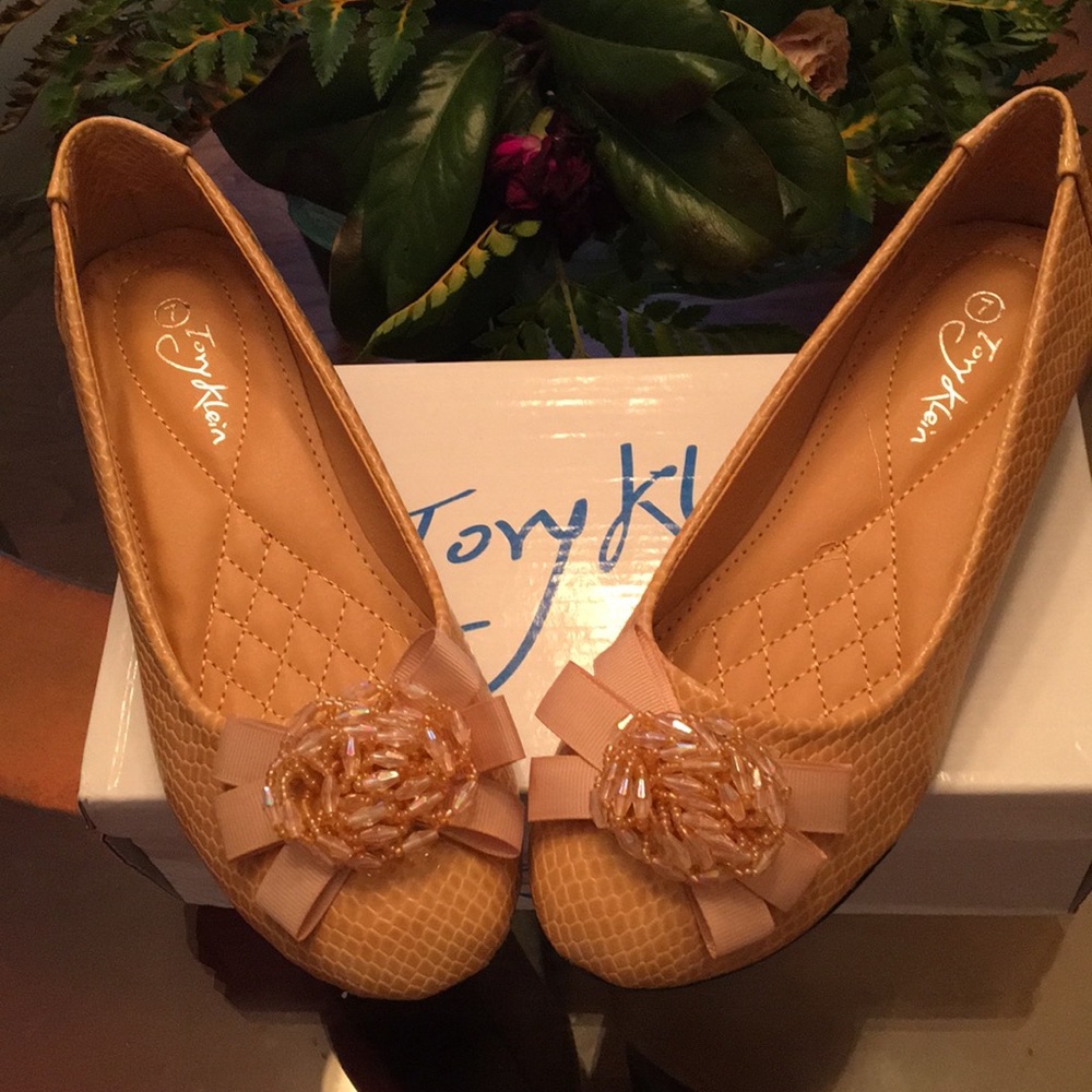 Tory Klein Tan Flats