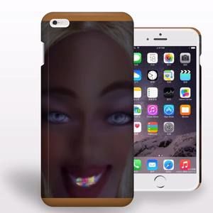 Meet your Posher, Kassandra