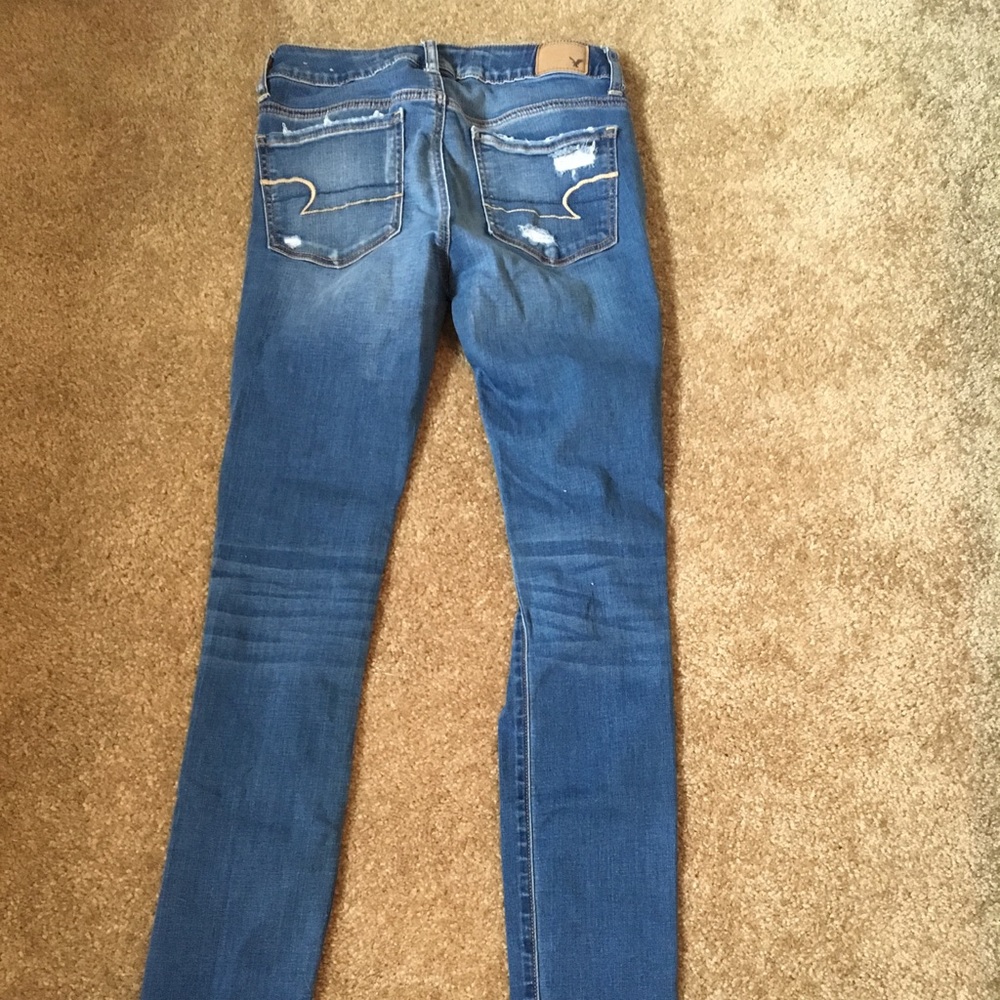 Torn American eagle skinny jeans! - Picture 3 of 3