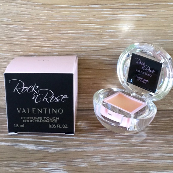 rock and rose valentino perfume