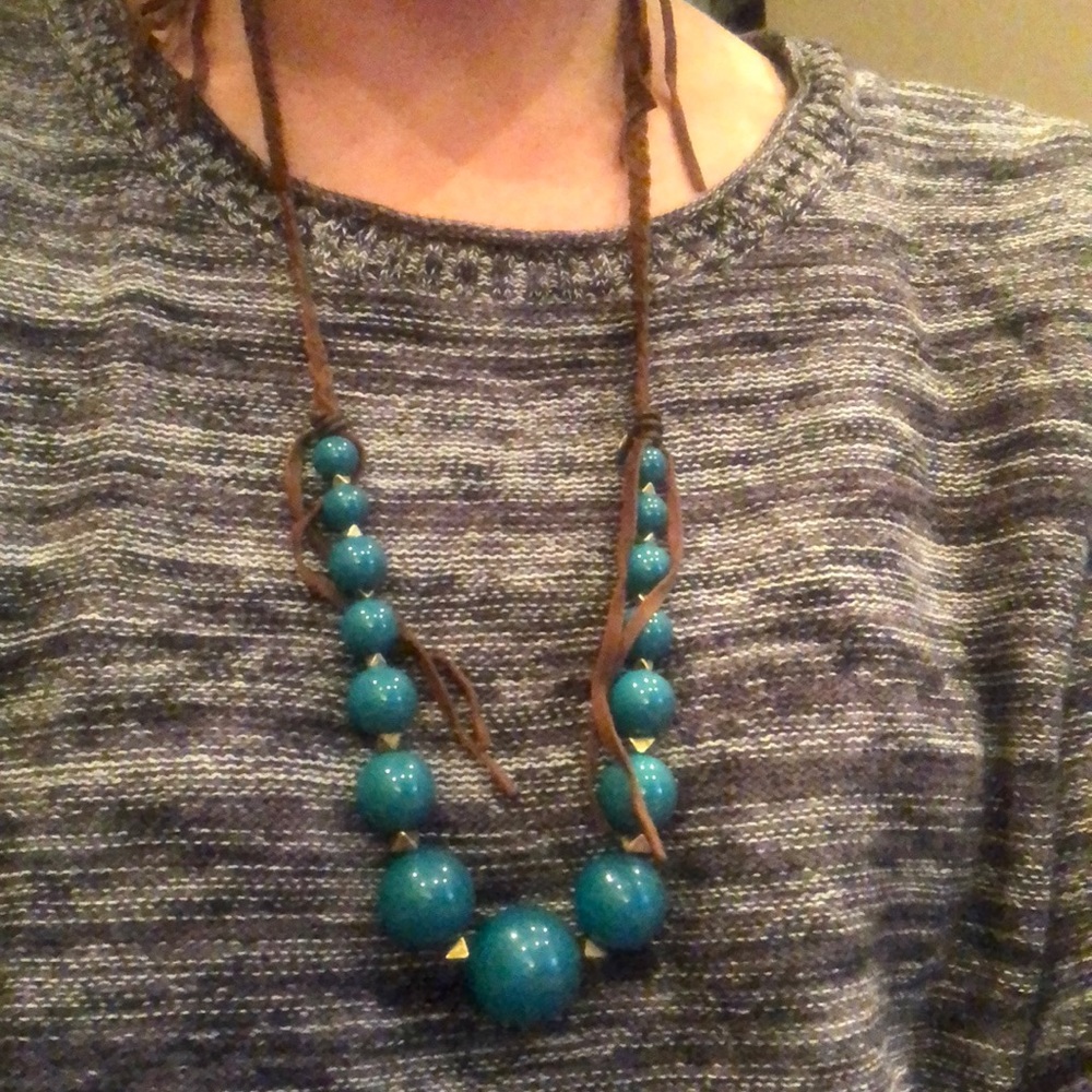Fossil turquoise and leather necklace